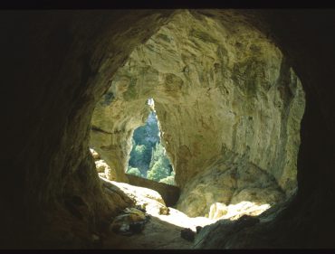 Fouille programmée de la Grotte de la Crouzade à Gruissan